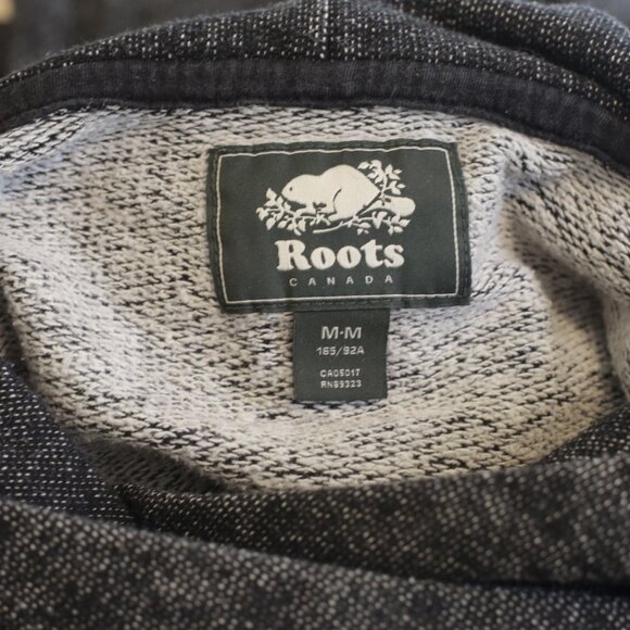 Roots Canada Black Hoodie Hooded Seatshirt Size Medium - Picture 4 of 9